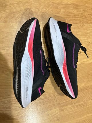 Zapatillas Nike Pegasus 38 Negro/Rosa