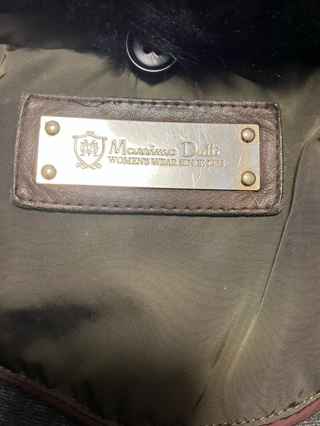 Cazadora acolchada mujer con cuello de pelo