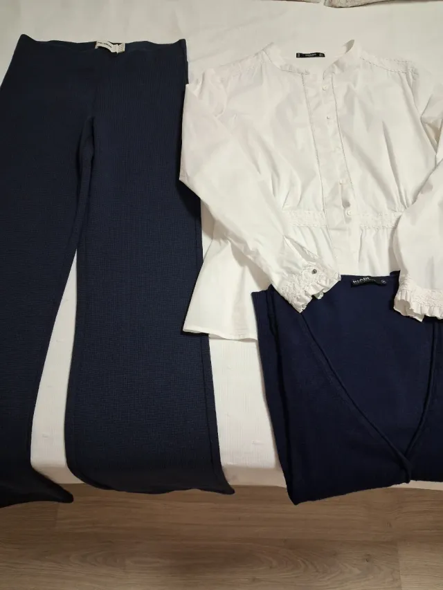 Conjunto Pantalón, Camisa y Chaqueta T.M