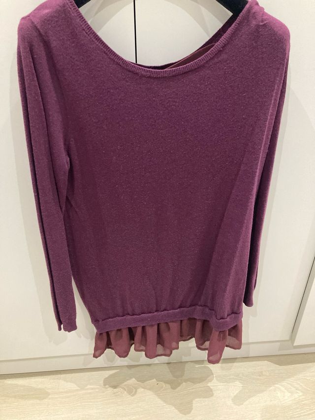 Jersey burdeos manga larga con volantes