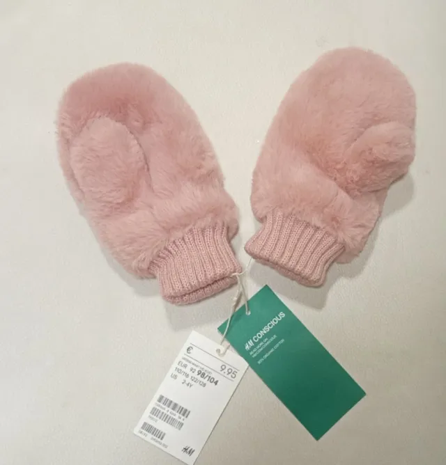 Conjunto Gorro,manoplas y bufanda T:2-4 Nuevo