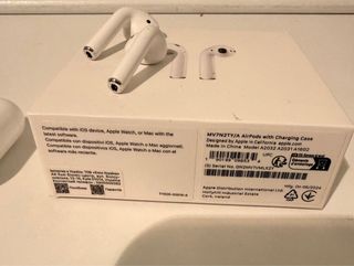 Apple AirPods