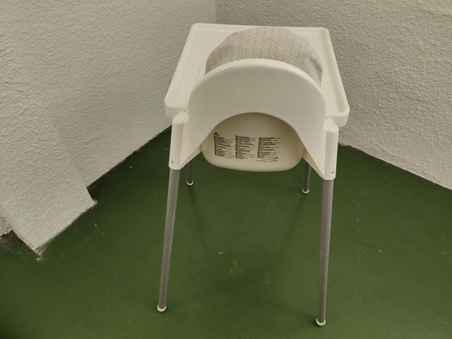 3 tronas Ikea con fundas y cojines