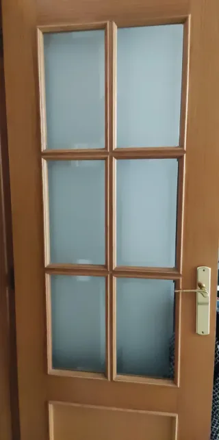 Puerta doble interior madera  maciza con cristales