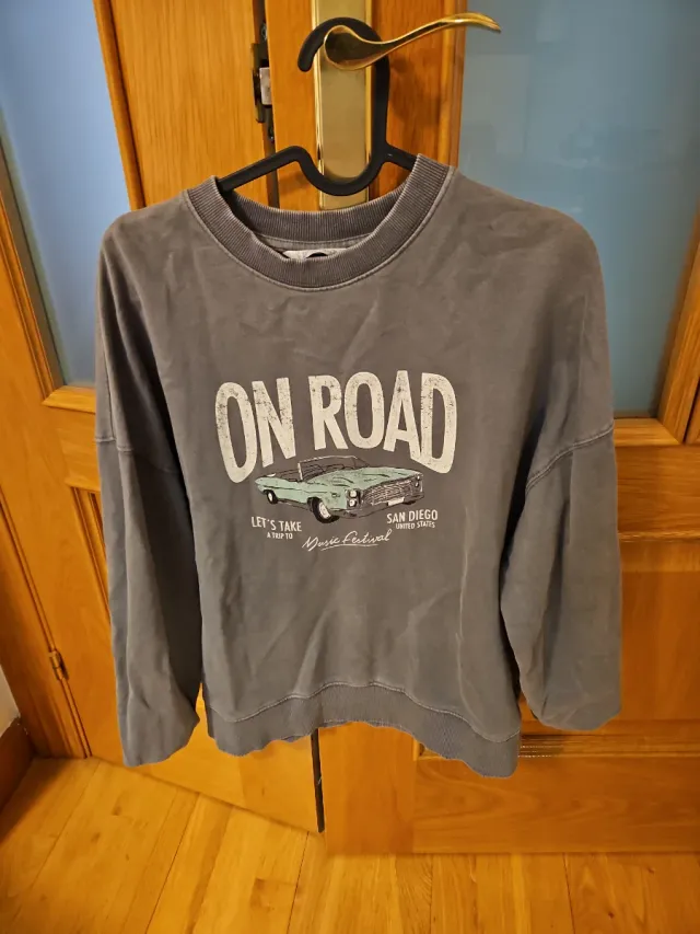 Sudadera Mango Gris con Dibujo On Road