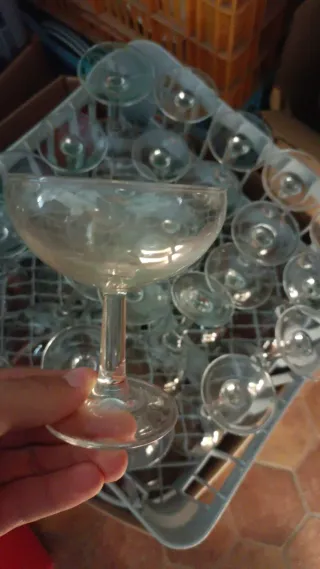 Inventario Bar: Vajilla y Cubertería