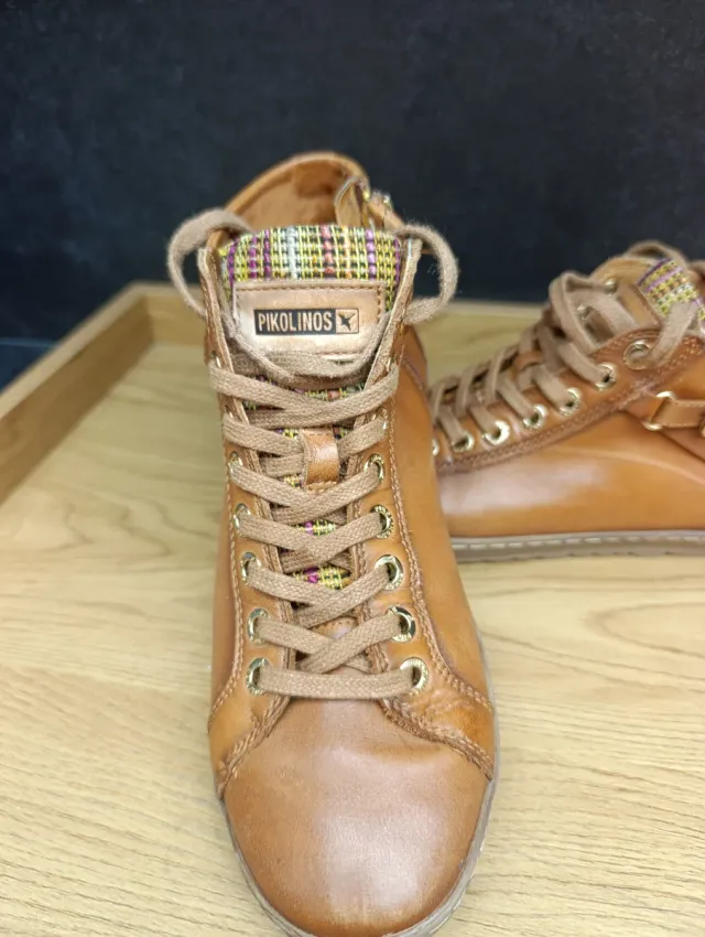 Botines Pikolinos Marrones