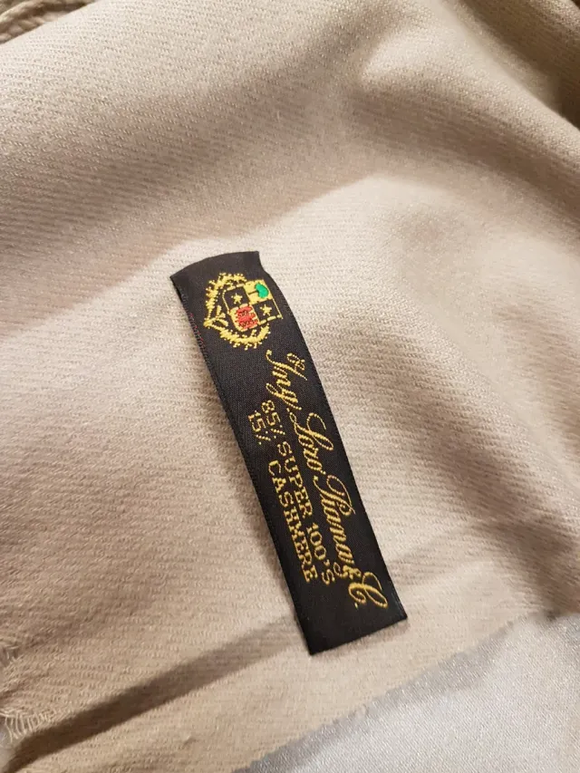 Stola beige con frange