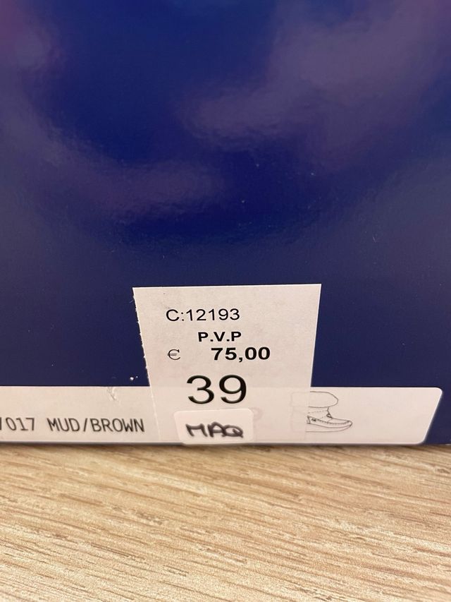 Botas impermeables plataforma beige talla 38