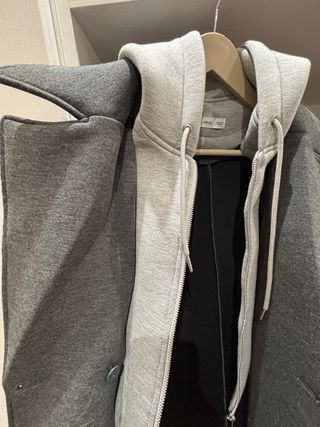 Gabardina gris con chaleco nueva