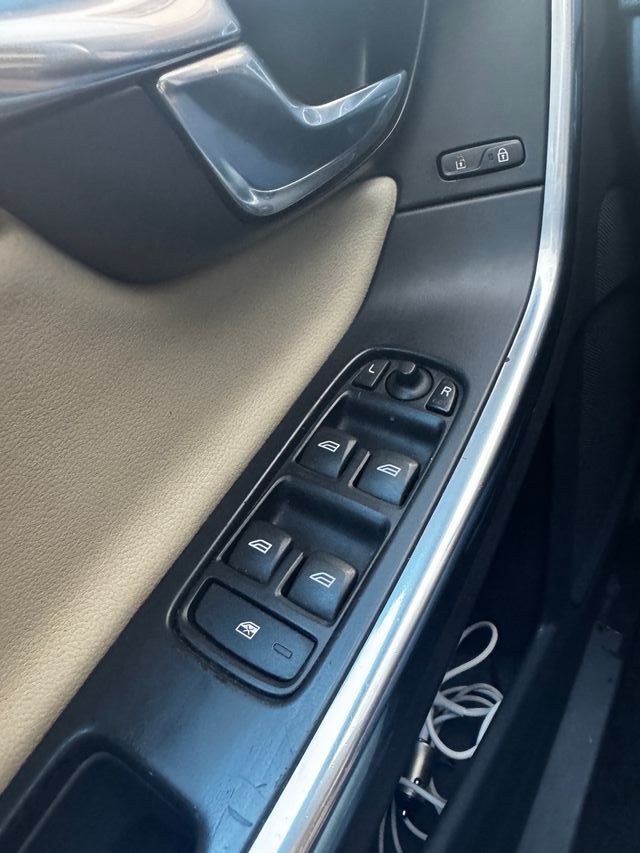 Volvo V60 D4 Momentum Automático