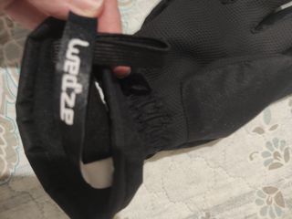 Mono de nieve y guantes para niño (8 años)