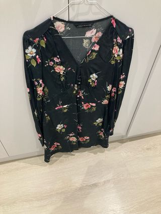 Vestido Zara flores negro