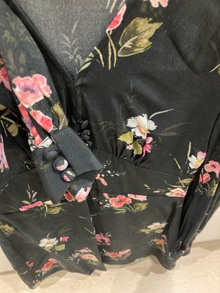 Vestido Zara flores negro
