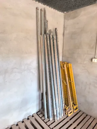 Reglas telescópicas metálicas