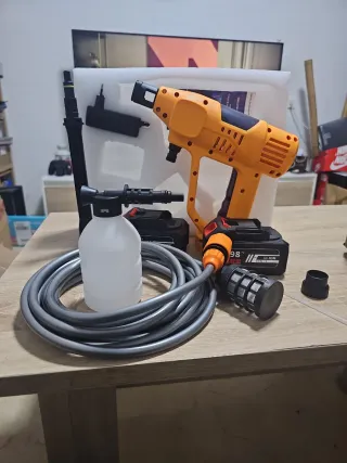 Hidrolimpiadora con 2 baterías