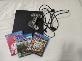 PS4 (PlayStation 4) Negra + 3 Juegos