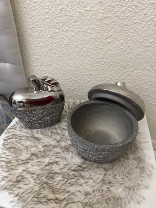 Set 2 Manzanas Decorativas Plata y Gris
