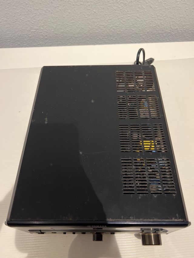 Riproduzione DVD Yamaha RDX-E700