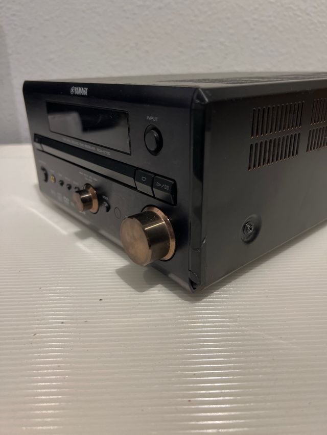 Riproduzione DVD Yamaha RDX-E700