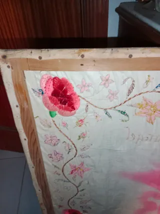 Cuadro bordado en seda San Miguel Arcángel. 73x82