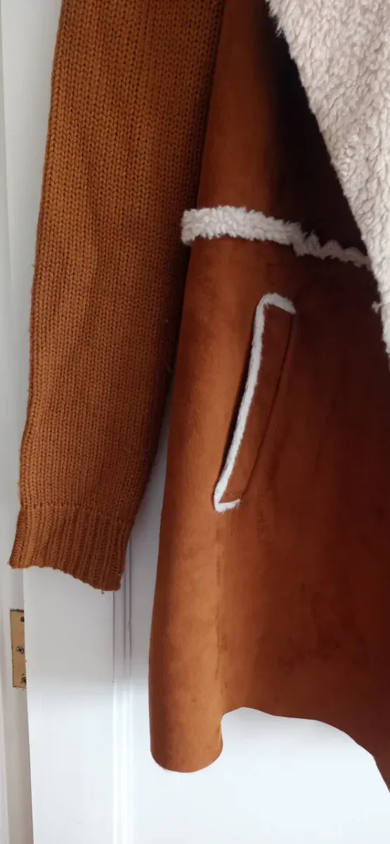 Chaqueta imitación ante y punto