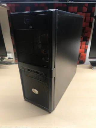 Caja VACIA PC Cooler Master TORRE Negra