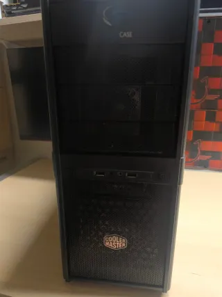 Caja VACIA PC Cooler Master TORRE Negra