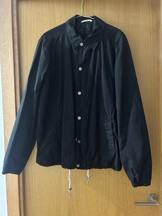 Cazadora tipo camisa negra Talla M