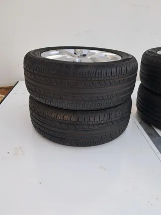 Llantas Fiat tipo 205/55/R16/91V