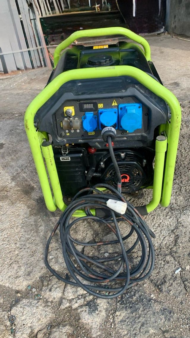 Generador Pramac PX 8000