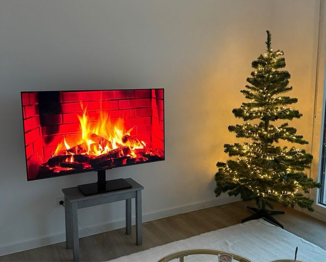 Televisión TCL QLED 50” 2025