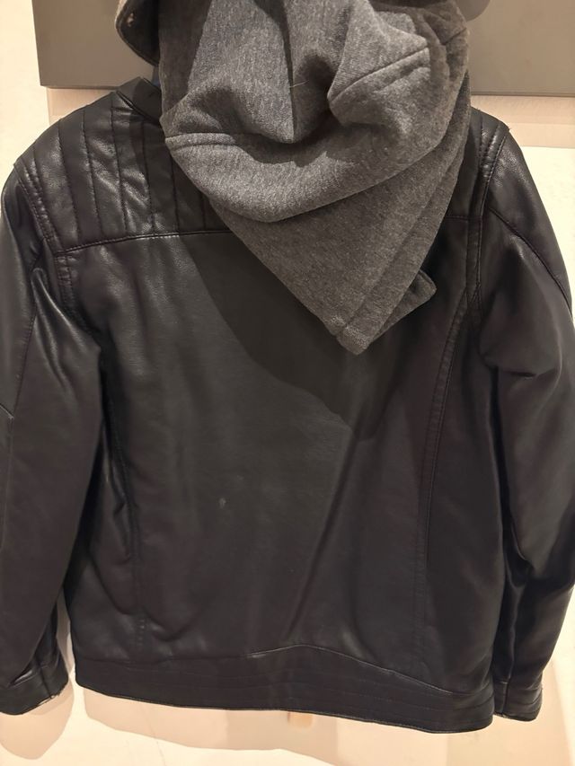 Cazadora polipiel niño