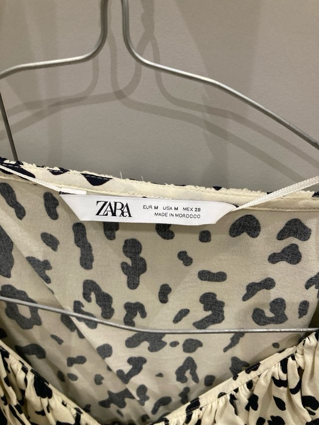 Camisa Zara Estampada Animal Print Talla M