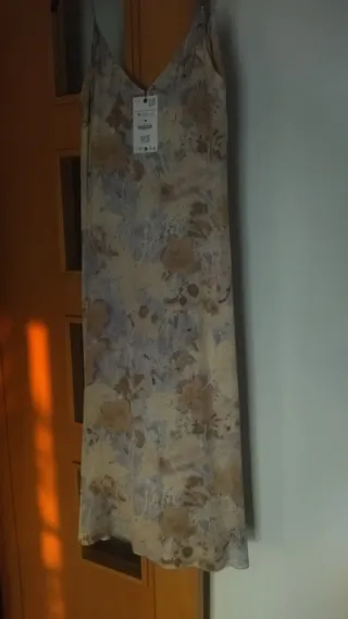 Vestido Zara . Sin estrenar.