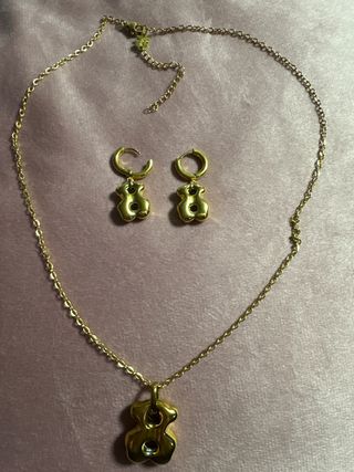 Conjunto collar y pendientes oso dorado de acero