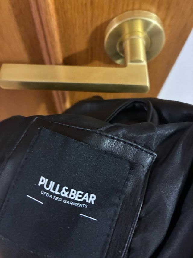 Blazer Piel Negro PULL&BEAR