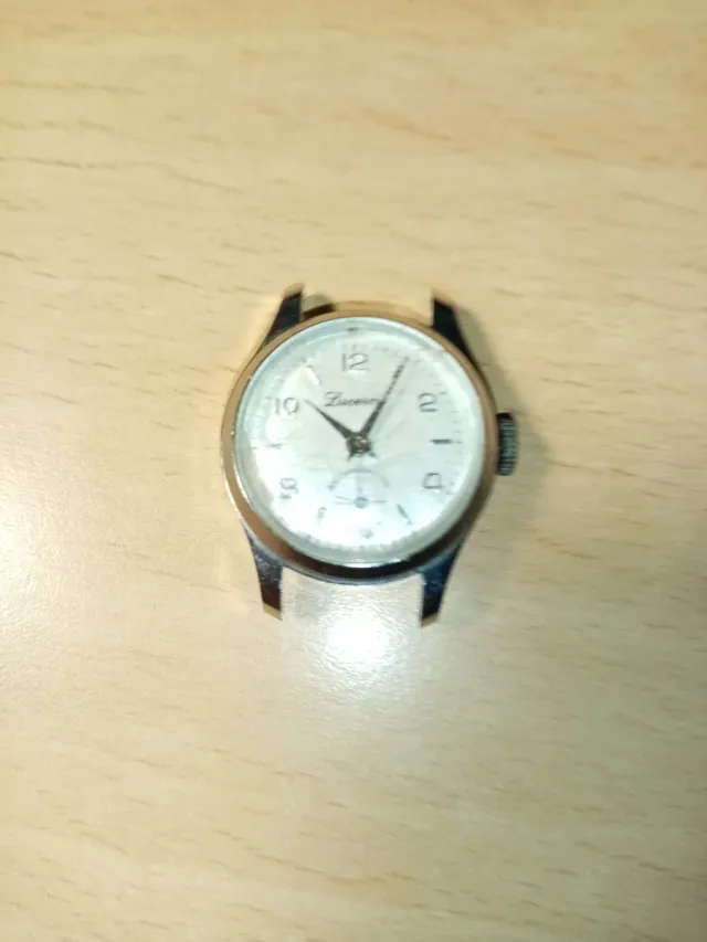 Reloj Lucerna Mujer Plateado