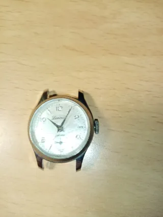 Reloj Lucerna Mujer Plateado