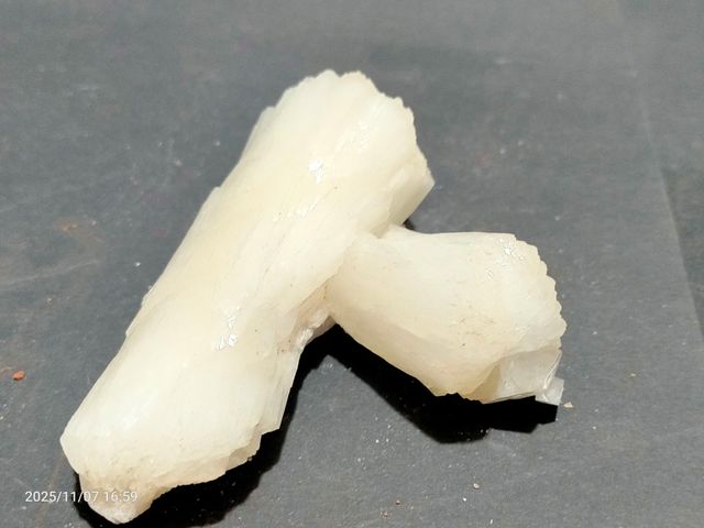 MINERAL ESTILBITA BIANCA. INDIA