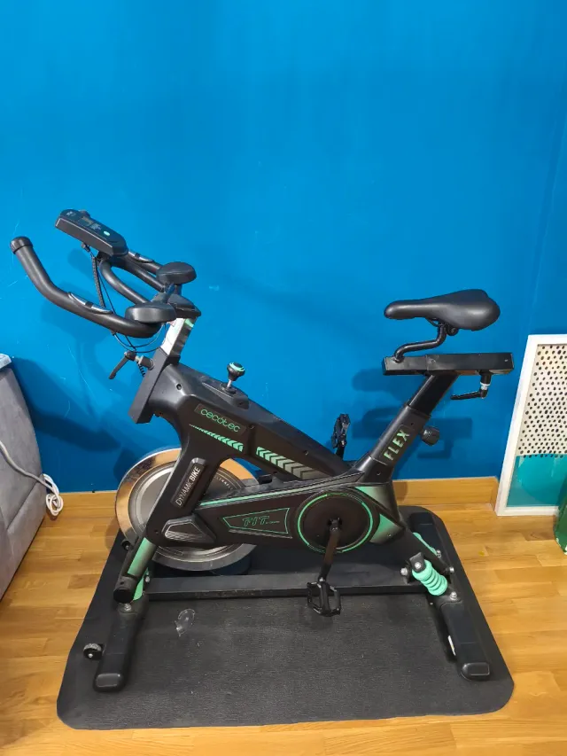 Bicicleta Estática Cecotec Dynamic Bike