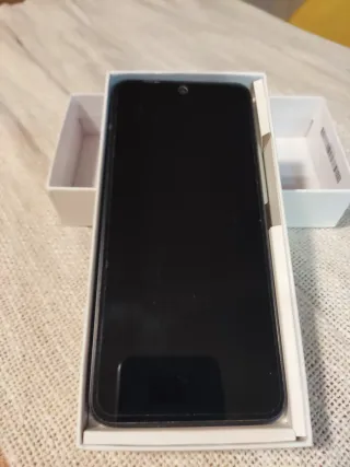 Xiaomi Redmi 12 5G Ram 4G