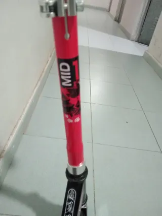 Patinete infantil plegable rojo