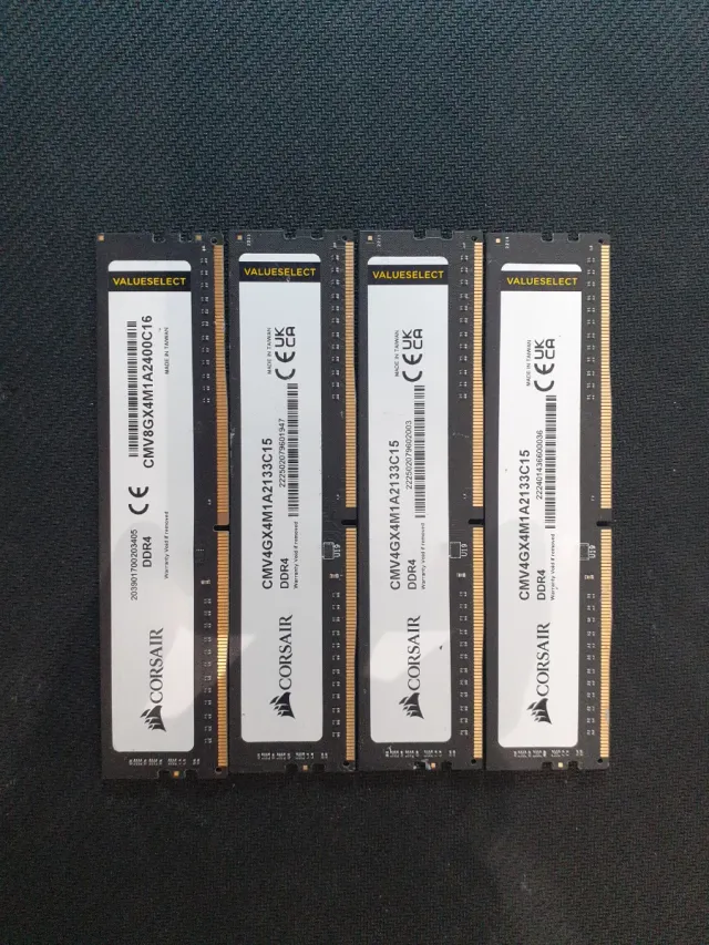 4x 4GB DDR4 Corsair ValueSelect RAM
