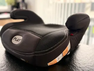 Alzador coche Isofix PLAY