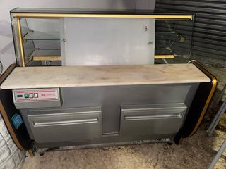 Nevera expositora de cristal