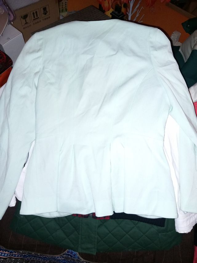 101- americana H&M - T42 azul claro