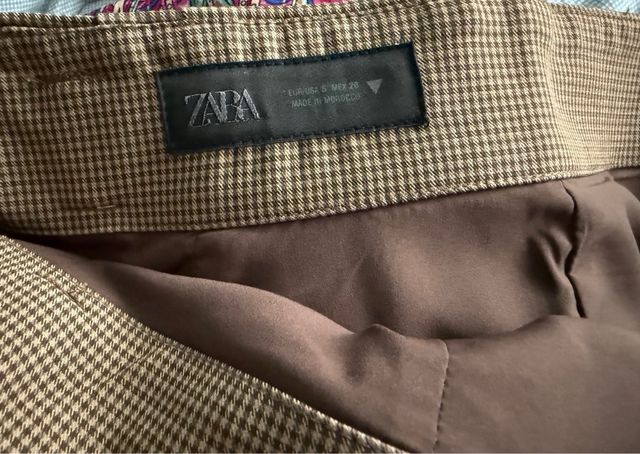 Shorts Zara Marrón a Cuadros Nuevo con Etiqueta