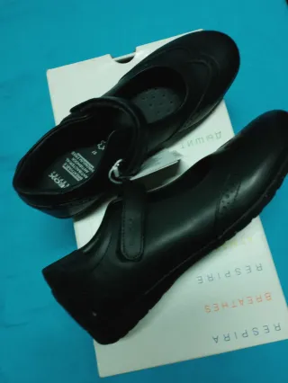 Zapatos Geox Negro Talla 37