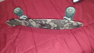 Mini patineta Bee Play Camuflaje